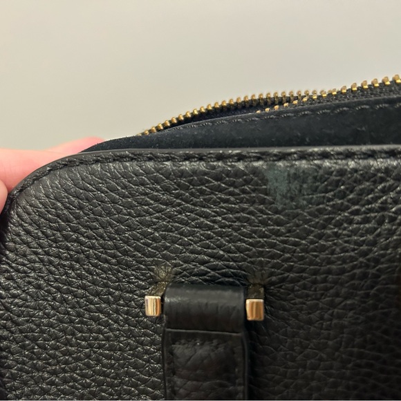 Large black Kate Spade purse - Picture 3 of 4